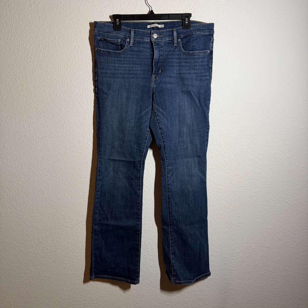 Levi's 315 Shaping Bootcut Jeans Womens 34 Blue Denim Outdoor Travel Dark Wash